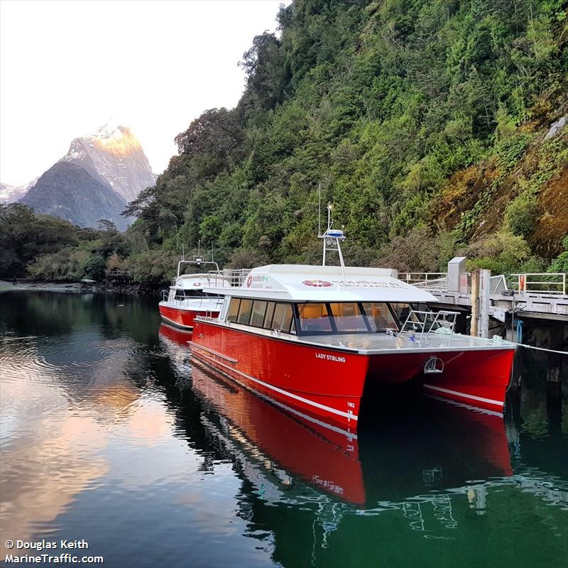 lady stirling (Passenger ship) - IMO , MMSI 512006342, Call Sign ZMX2708 under the flag of New Zealand