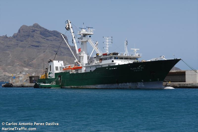 playa de ris (Fishing Vessel) - IMO 9684548, MMSI 225459000, Call Sign EAKV under the flag of Spain