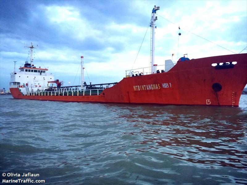 mt bintang mas hsb 1 (Tanker) - IMO , MMSI 525009299, Call Sign JZLA under the flag of Indonesia