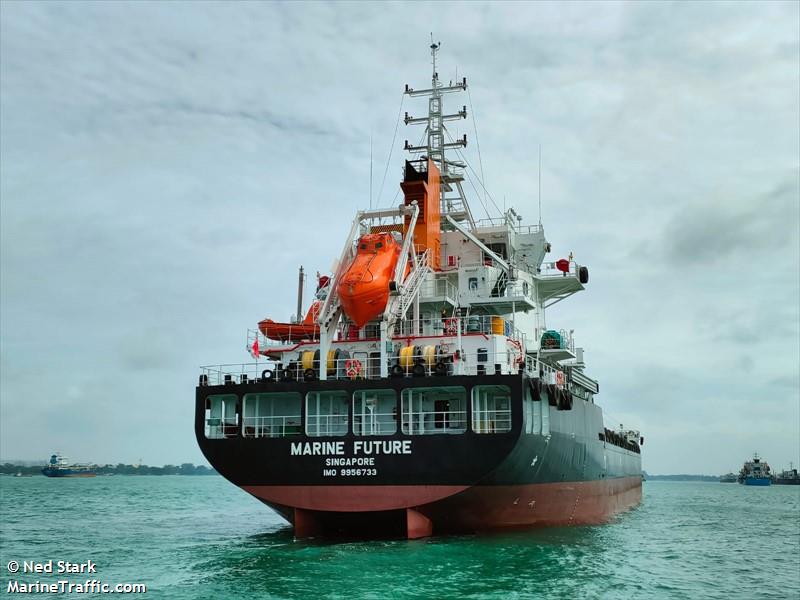 marine future (Bunkering Tanker) - IMO 9956733, MMSI 563207500, Call Sign 9V8312 under the flag of Singapore