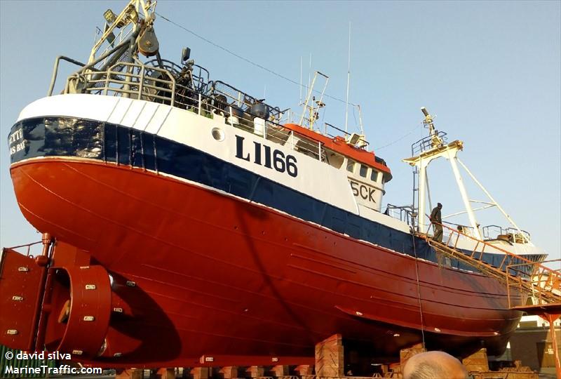 lynette (Fishing vessel) - IMO , MMSI 659208000, Call Sign V5CK under the flag of Namibia