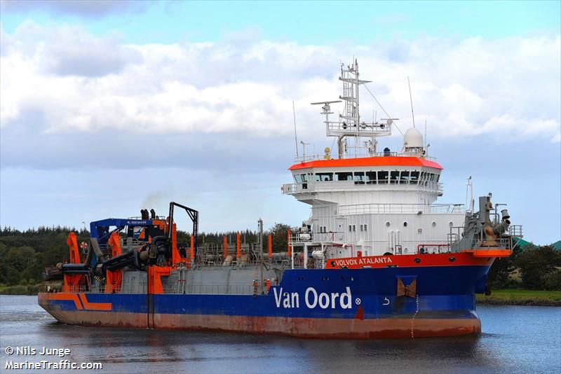 volvox atalanta (Hopper Dredger) - IMO 9187019, MMSI 245984000, Call Sign PGBI under the flag of Netherlands