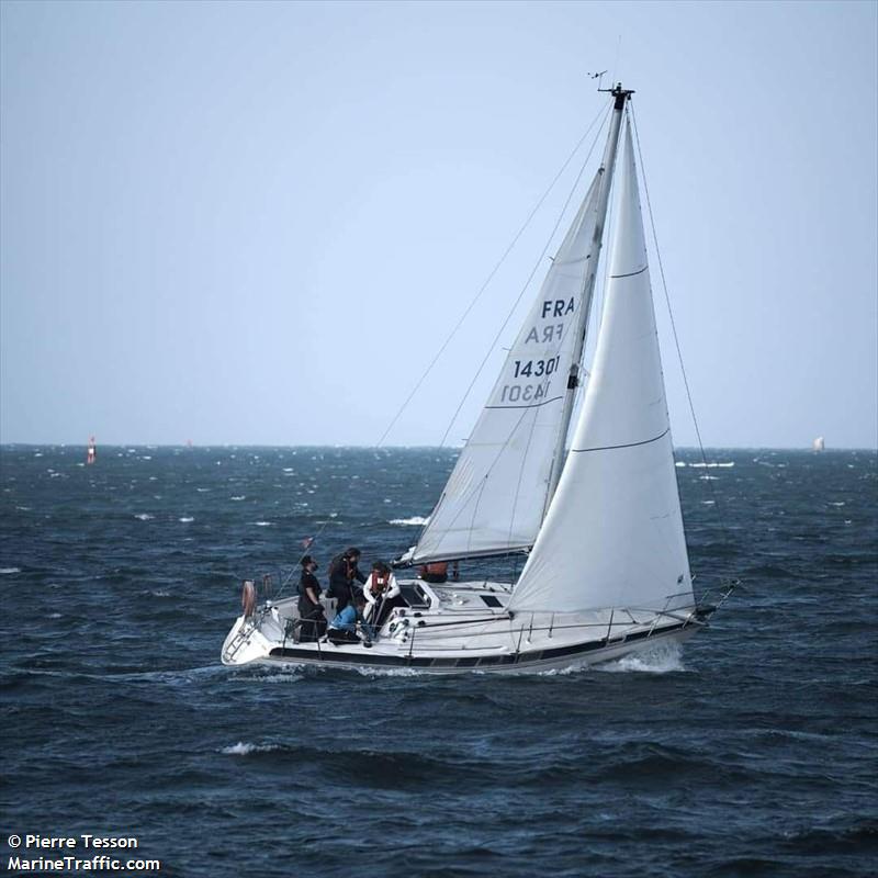 seliov solo sailor (Sailing vessel) - IMO , MMSI 227462860, Call Sign FU7667 under the flag of France