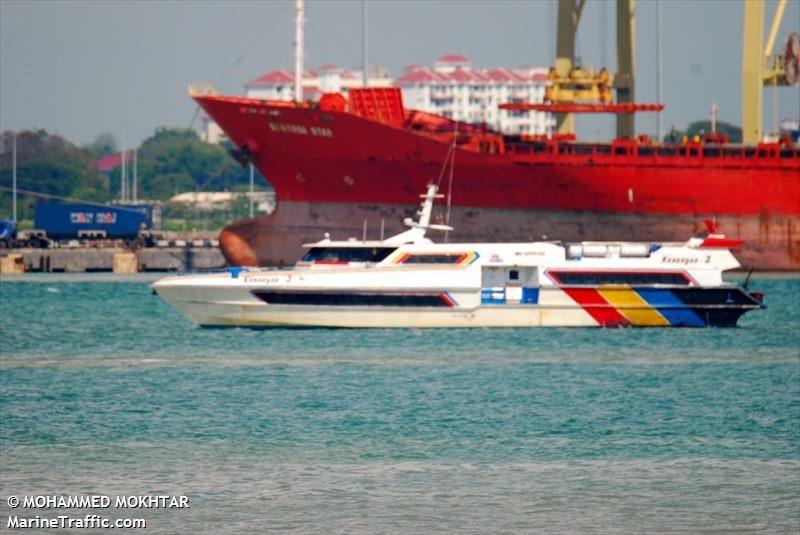 mv kenangan 3 (Passenger Ship) - IMO 8958784, MMSI 533615000, Call Sign 9MAN9 under the flag of Malaysia
