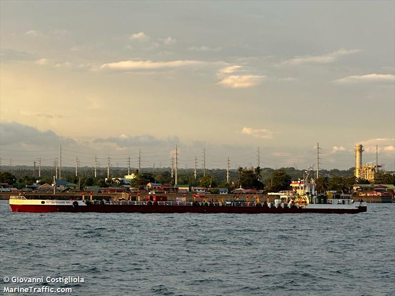 mtkr batangas bay (Oil Products Tanker) - IMO 8877459, MMSI 548803200, Call Sign DUE2015 under the flag of Philippines