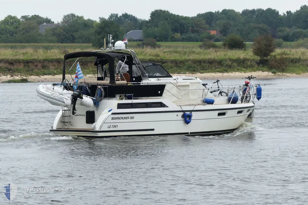 loulou (Pleasure craft) - IMO , MMSI 253247000, Call Sign LX2284 under the flag of Luxembourg