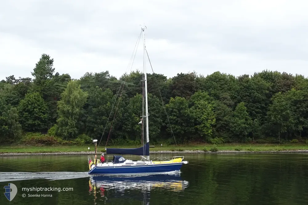 lola (Sailing vessel) - IMO , MMSI 211145100, Call Sign DD8361 under the flag of Germany