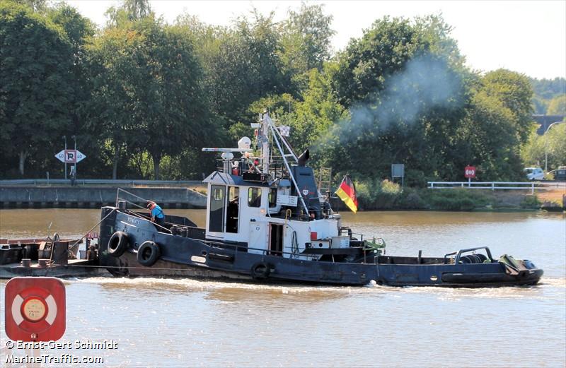 vorwaerts (Tug) - IMO , MMSI 211173930, Call Sign DJ6024 under the flag of Germany