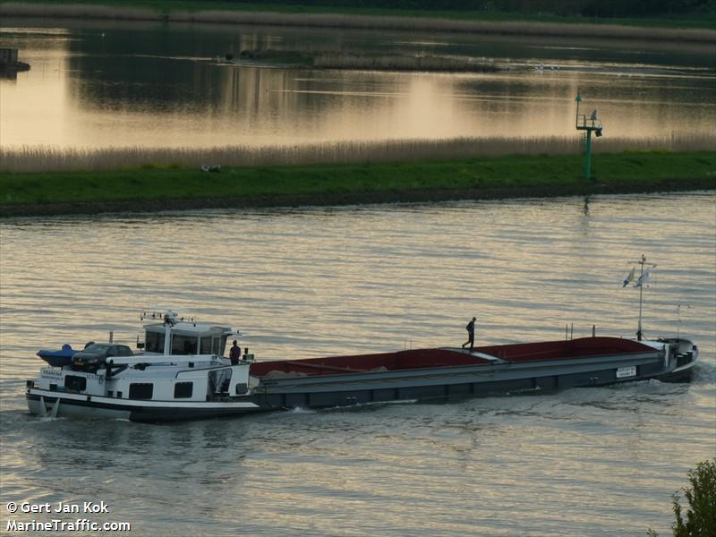 francina (Cargo ship) - IMO , MMSI 244660534, Call Sign PF3933 under the flag of Netherlands