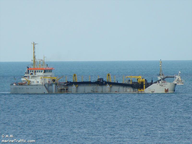 dunarea maritima (Hopper Dredger) - IMO 9217307, MMSI 264900063, Call Sign YQWF under the flag of Romania