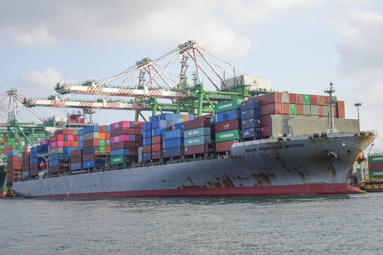 bear mountain bridge (Container Ship) - IMO 9463293, MMSI 354942000, Call Sign  3FBQ5 under the flag of Panama