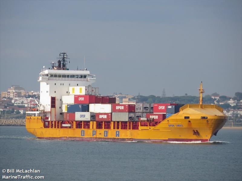 tang shan gang ji 1 (Container Ship) - IMO 9216858, MMSI 477045600, Call Sign VRQU3 under the flag of Hong Kong