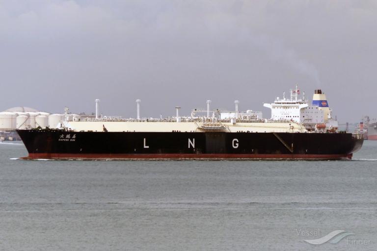 dapeng sun (LNG Tanker) - IMO 9308479, MMSI 477985700, Call Sign VRDJ3 under the flag of Hong Kong