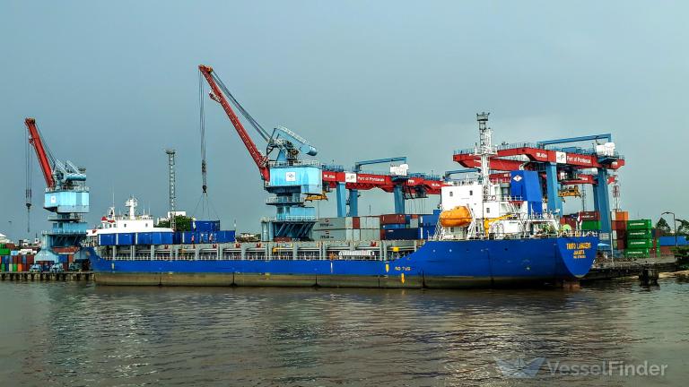tanto langgeng (Container Ship) - IMO 9796353, MMSI 525013043, Call Sign YBHH2 under the flag of Indonesia