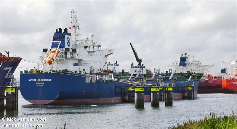 navig8 aquamarine (Chemical/Oil Products Tanker) - IMO 9711573, MMSI 538005777, Call Sign V7GX2 under the flag of Marshall Islands