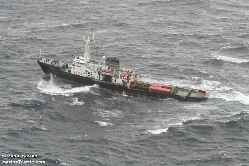 sa amandla (Tug) - IMO 7385215, MMSI 601524000, Call Sign ZTUG under the flag of South Africa