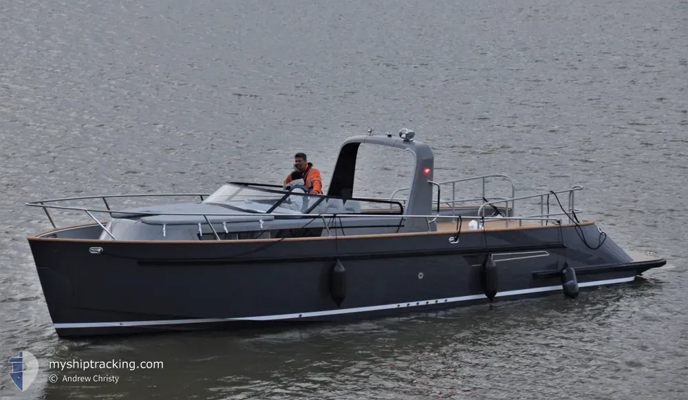 rock angel (Pleasure craft) - IMO , MMSI 232045058 under the flag of United Kingdom (UK)