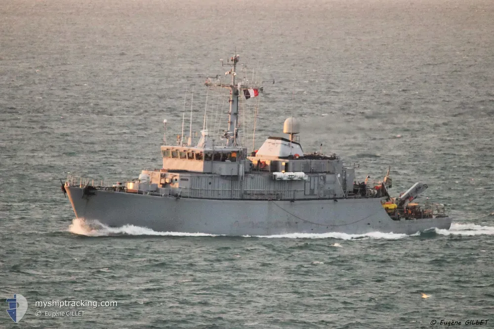 french warship m650 (Unknown) - IMO , MMSI 228775000, Call Sign FASG under the flag of France