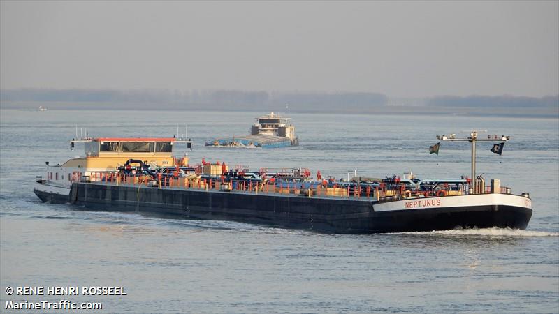 neptunus (Tanker) - IMO , MMSI 244660232 under the flag of Netherlands