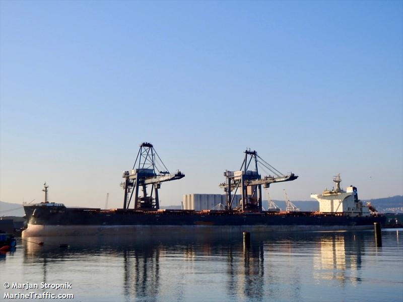 star zulu (Bulk Carrier) - IMO 9539729, MMSI 311000624, Call Sign C6DA8 under the flag of Bahamas