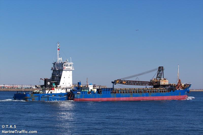 kyueimaru no.18 (Pusher Tug) - IMO 8961834, MMSI 431004606, Call Sign JD3551 under the flag of Japan