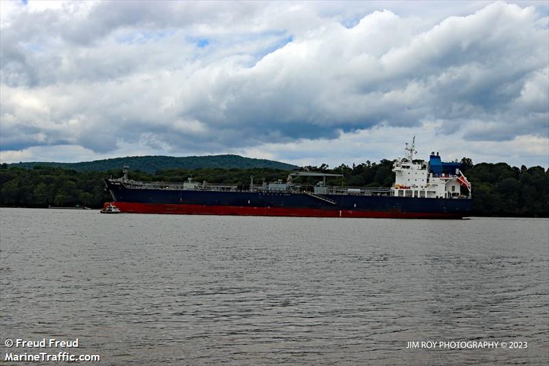 the judge (Bitumen Tanker) - IMO 9755725, MMSI 538007137, Call Sign V7XB4 under the flag of Marshall Islands