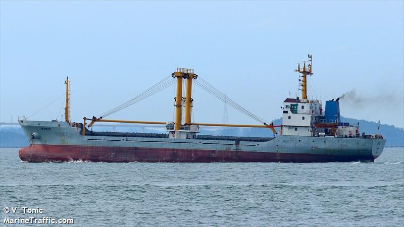 doris (General Cargo Ship) - IMO 9221449, MMSI 613003641, Call Sign TJMC19 under the flag of Cameroon