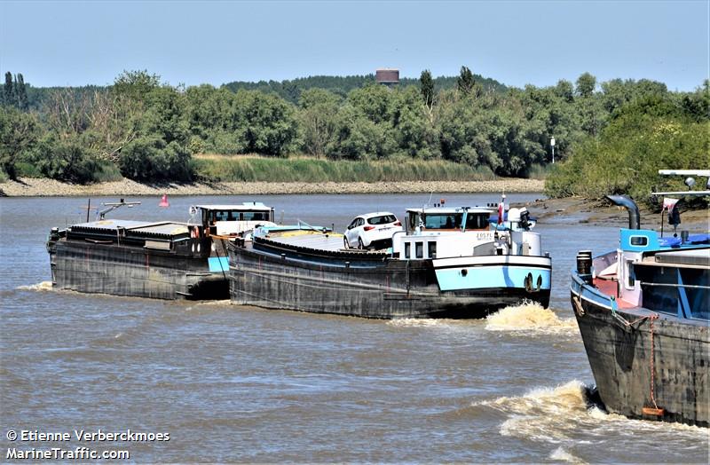 josyl-syljo (Cargo ship) - IMO , MMSI 226000420, Call Sign FM3210 under the flag of France