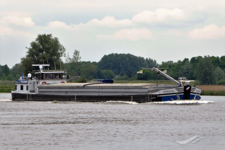 mirabeau (Cargo ship) - IMO , MMSI 227096140, Call Sign FM2829 under the flag of France