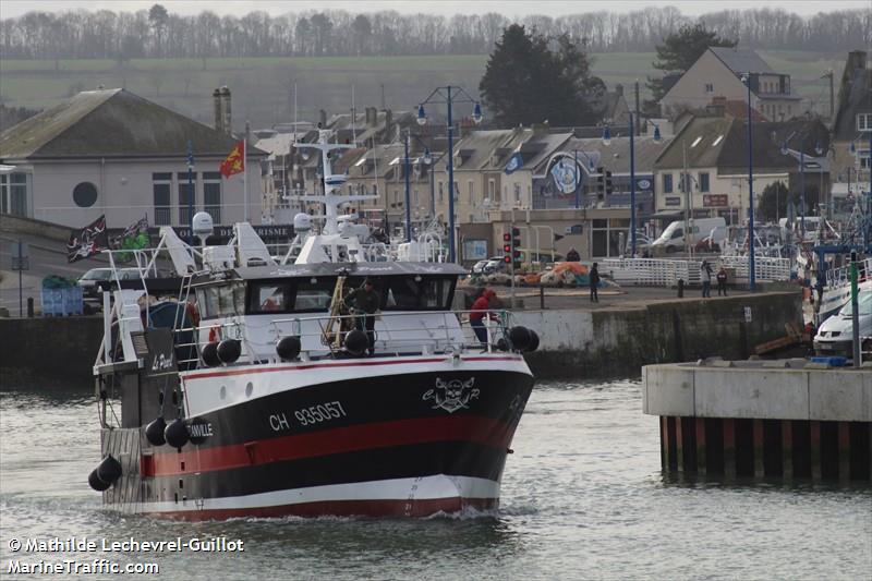 fv le pearl (Fishing vessel) - IMO 9917529, MMSI 228392700, Call Sign FMML under the flag of France