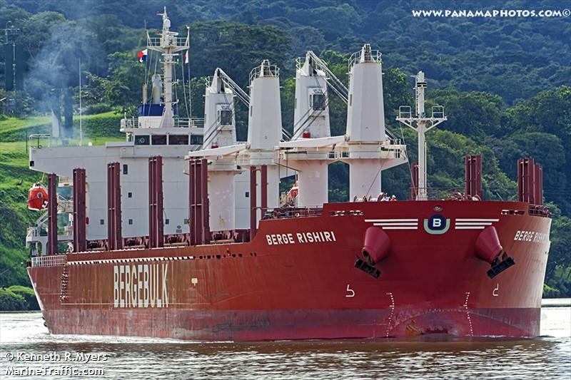 berge rishiri (Bulk Carrier) - IMO 9713222, MMSI 232003534, Call Sign MADD2 under the flag of United Kingdom (UK)