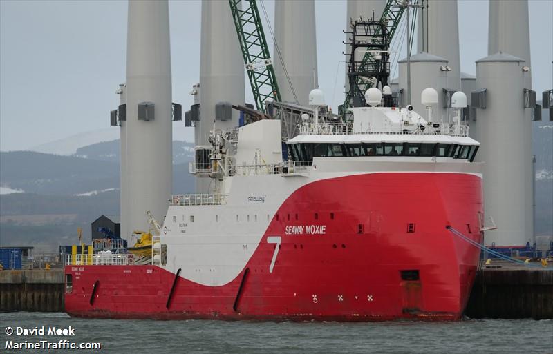 seaway moxie (Work/Repair Vessel) - IMO 9676216, MMSI 232015469, Call Sign MDBO3 under the flag of United Kingdom (UK)