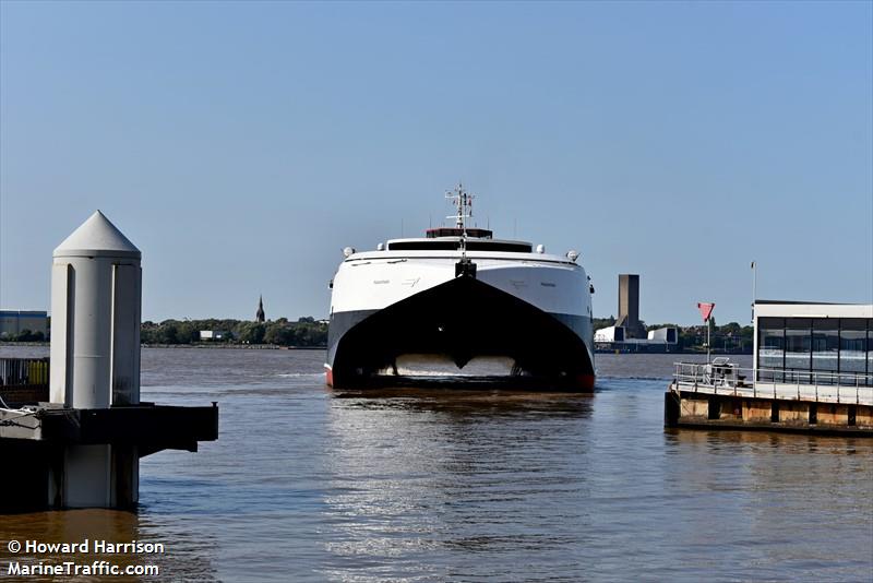 mannanan (Sailing vessel) - IMO , MMSI 235014496, Call Sign MLDK 2 under the flag of United Kingdom (UK)