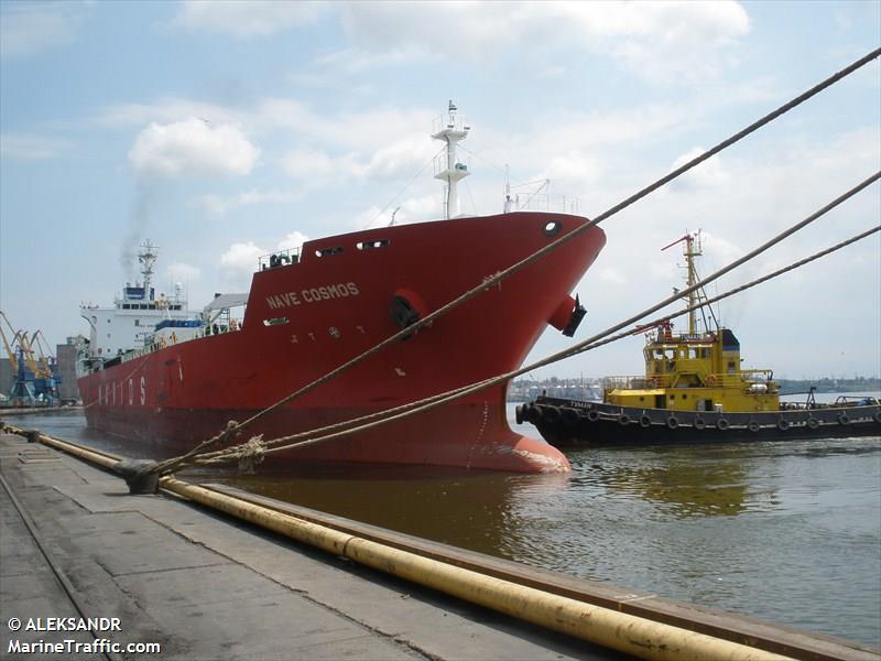 nave cosmos (Chemical/Oil Products Tanker) - IMO 9457024, MMSI 248745000, Call Sign 9HA2495 under the flag of Malta