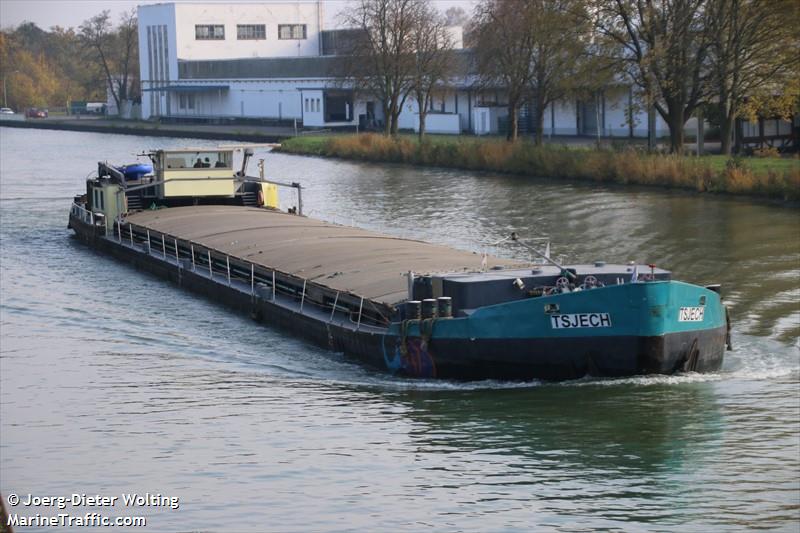 tsjech (Cargo ship) - IMO , MMSI 261183380, Call Sign SR0 under the flag of Poland