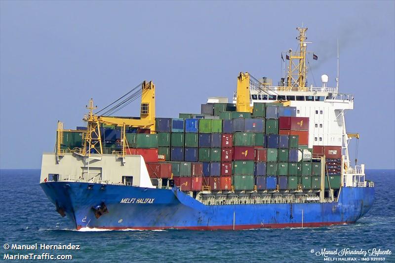 kosovak (Container Ship) - IMO 9211157, MMSI 271047045, Call Sign TCA5645 under the flag of Turkey