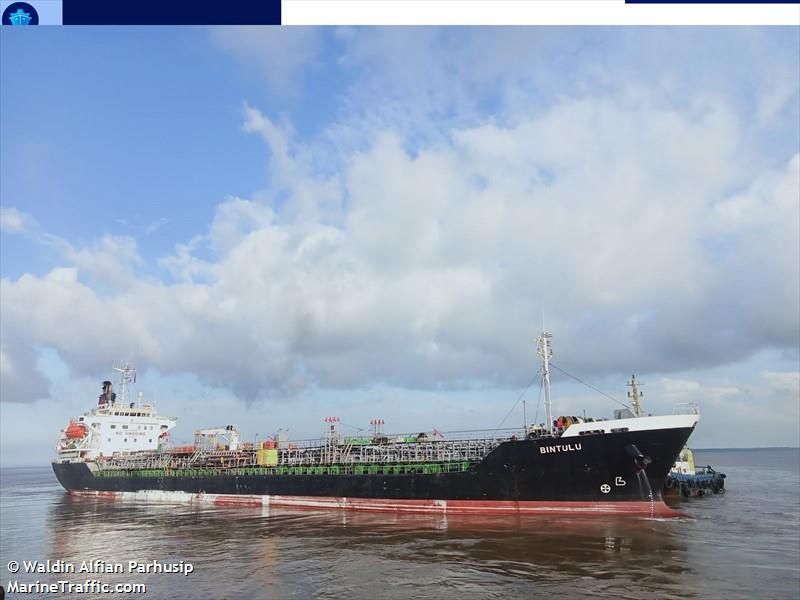 bintulu (Chemical/Oil Products Tanker) - IMO 9153733, MMSI 525023203, Call Sign JZII under the flag of Indonesia