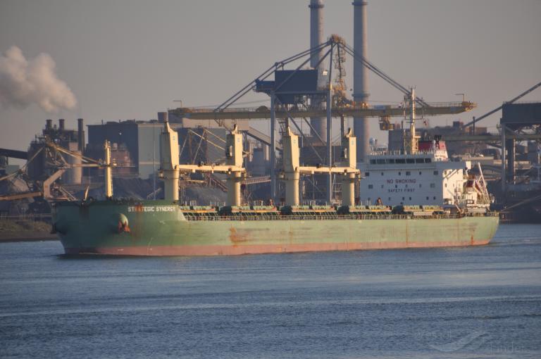 strategic synergy (Bulk Carrier) - IMO 9648087, MMSI 563935000, Call Sign 9VAG4 under the flag of Singapore