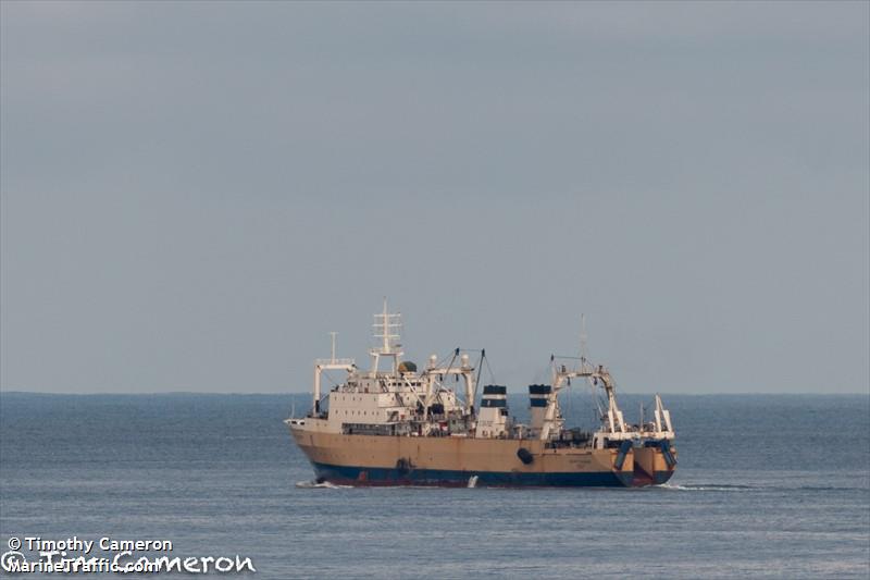 desert diamond (Fishing vessel) - IMO , MMSI 601967000, Call Sign ZRDD under the flag of South Africa