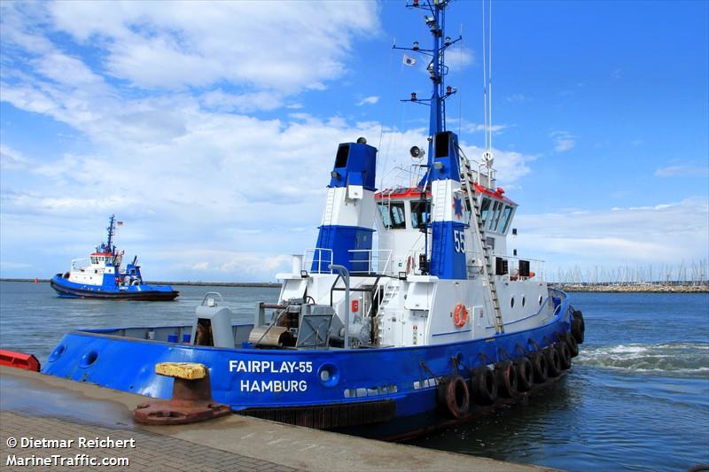 bugsier 16 (Tug) - IMO 9021124, MMSI 211216490, Call Sign DADR under the flag of Germany