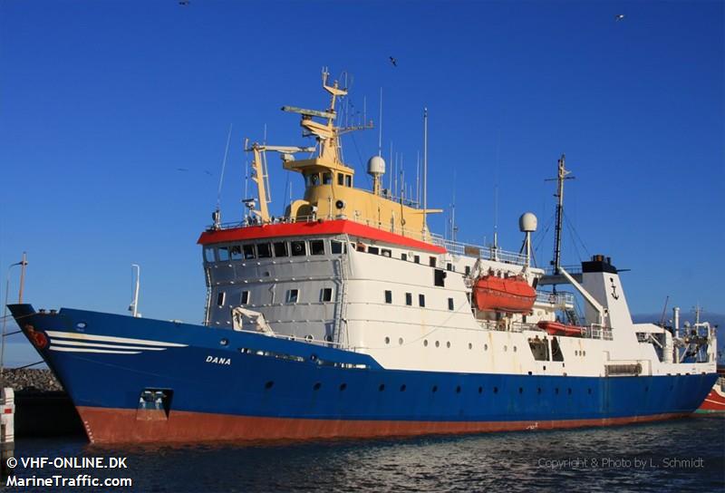 dana (Fishing Support Vessel) - IMO 7912680, MMSI 219384000, Call Sign OXBH under the flag of Denmark