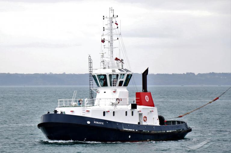 robuste (Tug) - IMO 9192569, MMSI 227006750, Call Sign FW 9418 under the flag of France