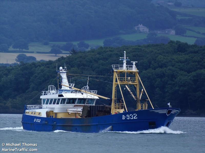 mare gratia b932 (Fishing Vessel) - IMO 9276872, MMSI 235011319, Call Sign MART9 under the flag of United Kingdom (UK)