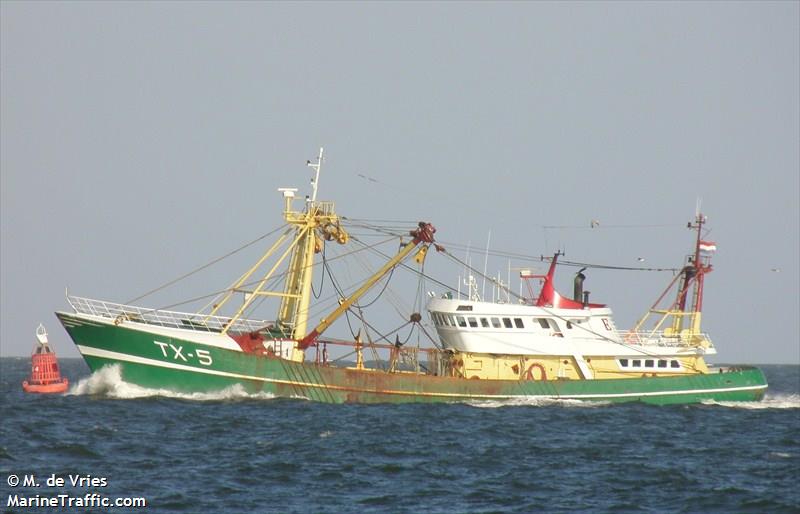 uk57 hermina (Fishing Vessel) - IMO 8404472, MMSI 244060000, Call Sign PCTD under the flag of Netherlands