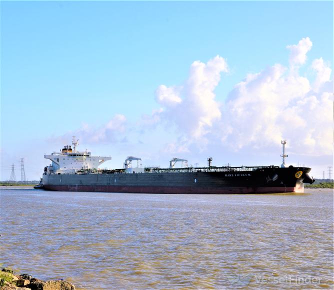 mare siculum (Crude Oil Tanker) - IMO 9457892, MMSI 247301100, Call Sign ICOW under the flag of Italy