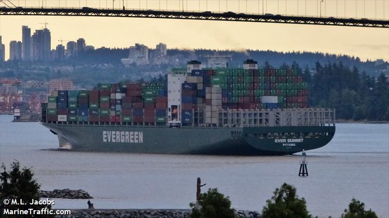 ever summit (Container Ship) - IMO 9300453, MMSI 372829000, Call Sign 3EKU3 under the flag of Panama