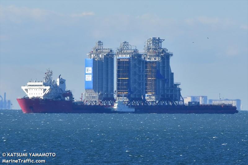 de bo 2 (Heavy Load Carrier) - IMO 9737656, MMSI 413021340, Call Sign BTFW under the flag of China