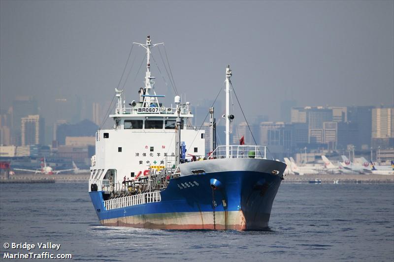 nikkoumaru no.5 (Chemical Tanker) - IMO 9416587, MMSI 431000214, Call Sign JD2407 under the flag of Japan