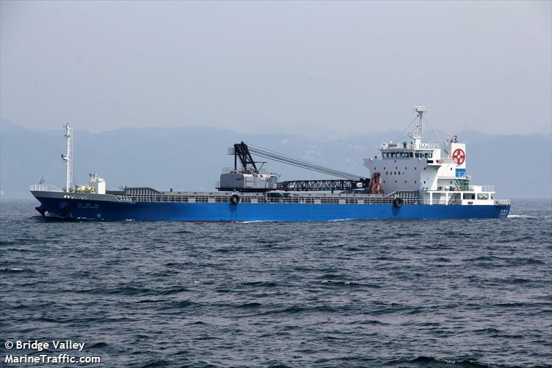 nisshomaru (Limestone Carrier) - IMO 9816074, MMSI 431011058, Call Sign JD4350 under the flag of Japan