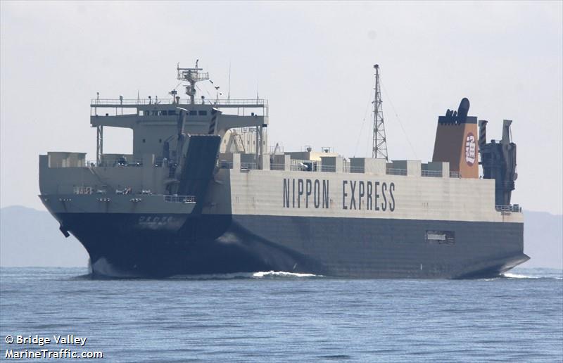 himawari6 (Ro-Ro Cargo Ship) - IMO 9284233, MMSI 431602206, Call Sign JM6768 under the flag of Japan